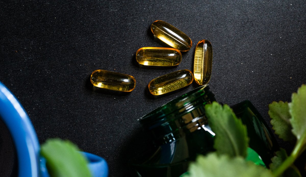 omega 3 kapsler på bord