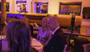 foto av undervannsfarkost i feslokale