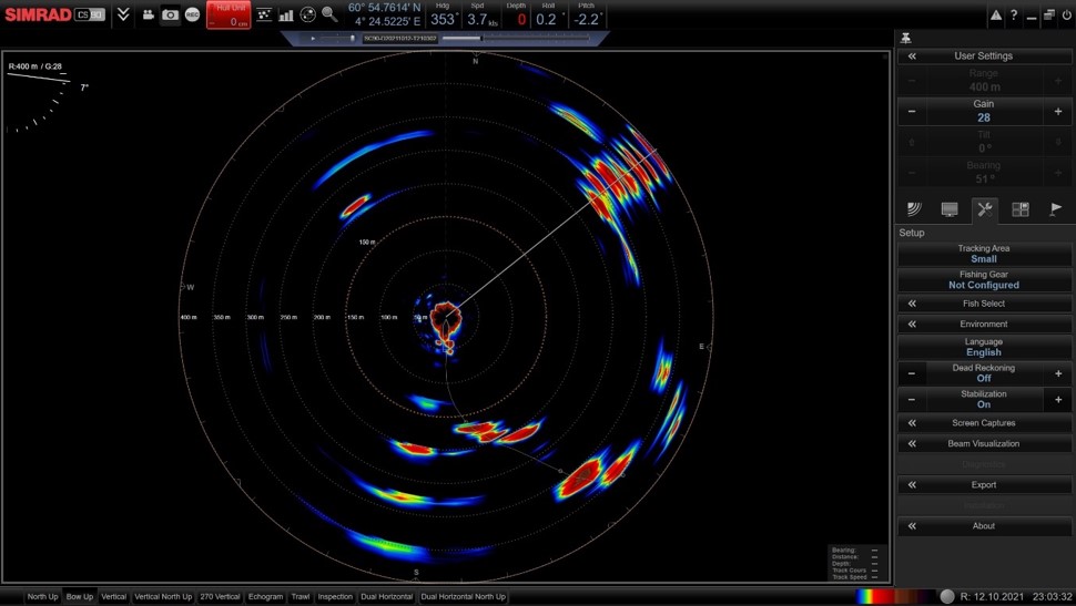 Figure 4. School of 30-50 tuna observed with the medium frequency sonar at a range of 300 m and 7 degrees tilt to the starboard bow side (vessel in the center of the image).  