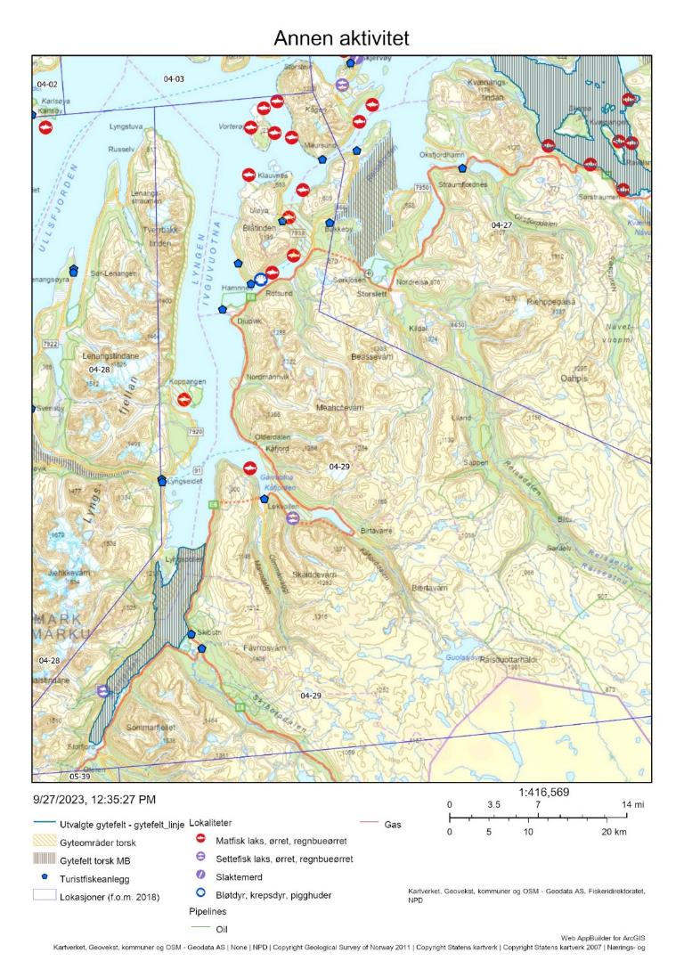 Figur 31 : Annen menneskelig aktivitet på de aktuelle gytefeltene, herunder akvakultur, turistfiskebedrifter og olje/gass-installasjoner.