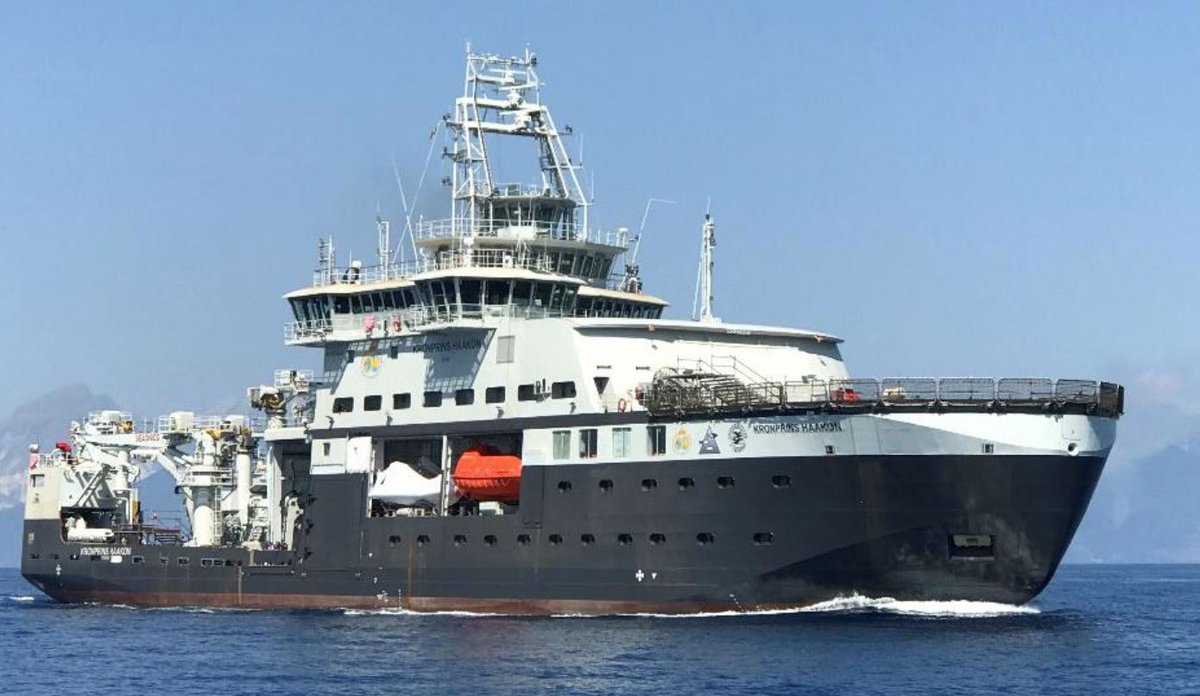 
The research vessel Kronprins Haakon